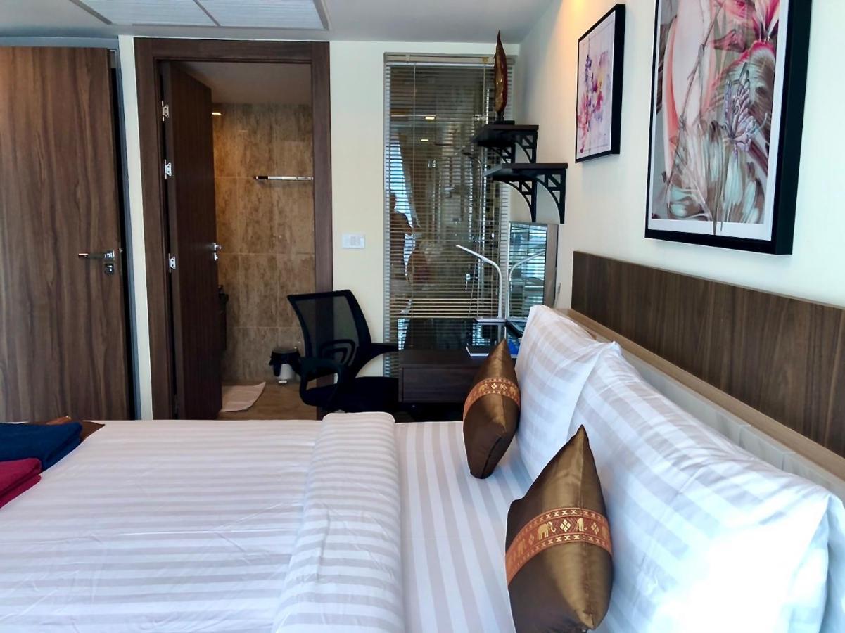 Luxury Business Suits In Grand Avenue By Pattaya City Estates エクステリア 写真