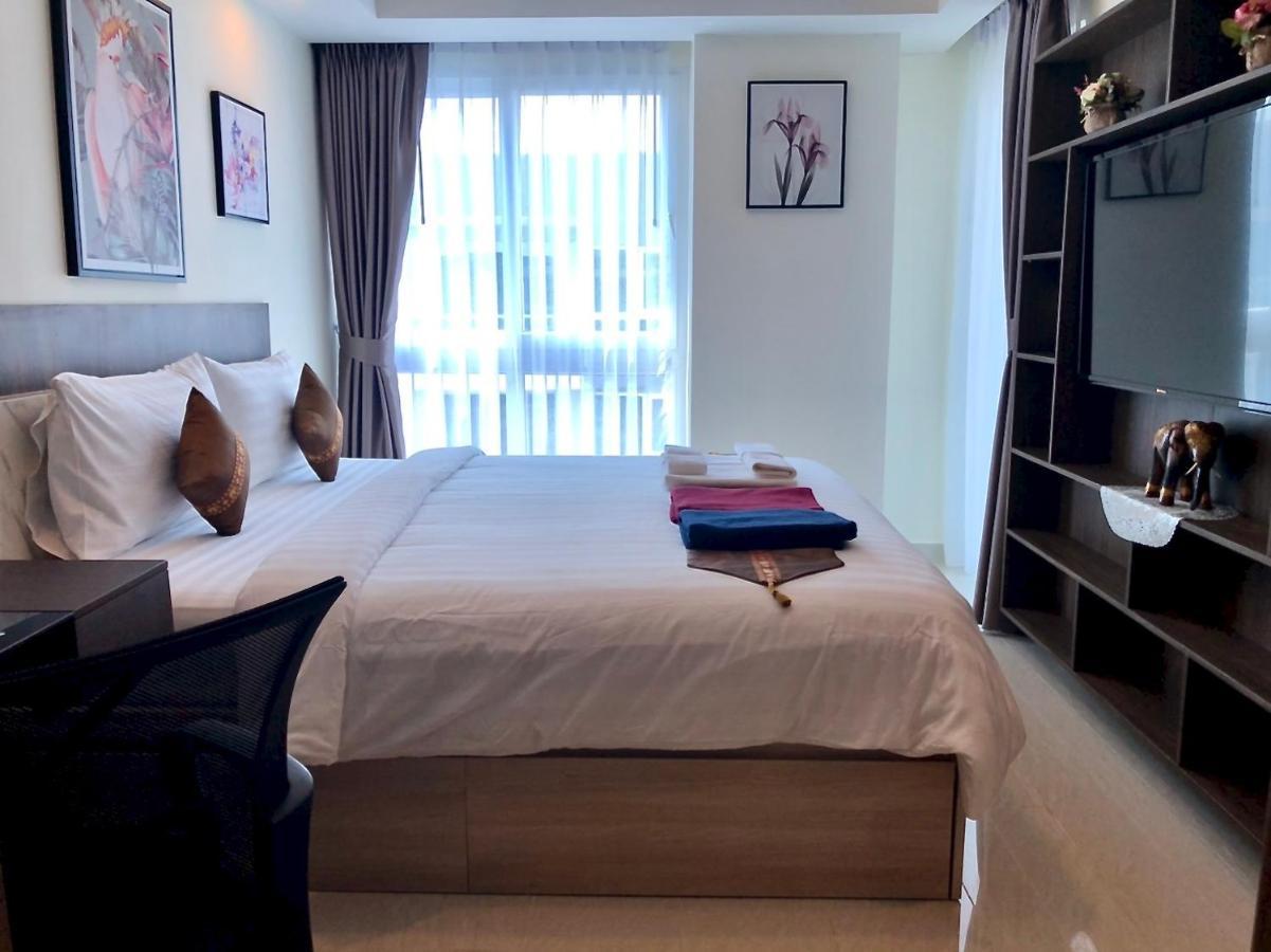Luxury Business Suits In Grand Avenue By Pattaya City Estates エクステリア 写真