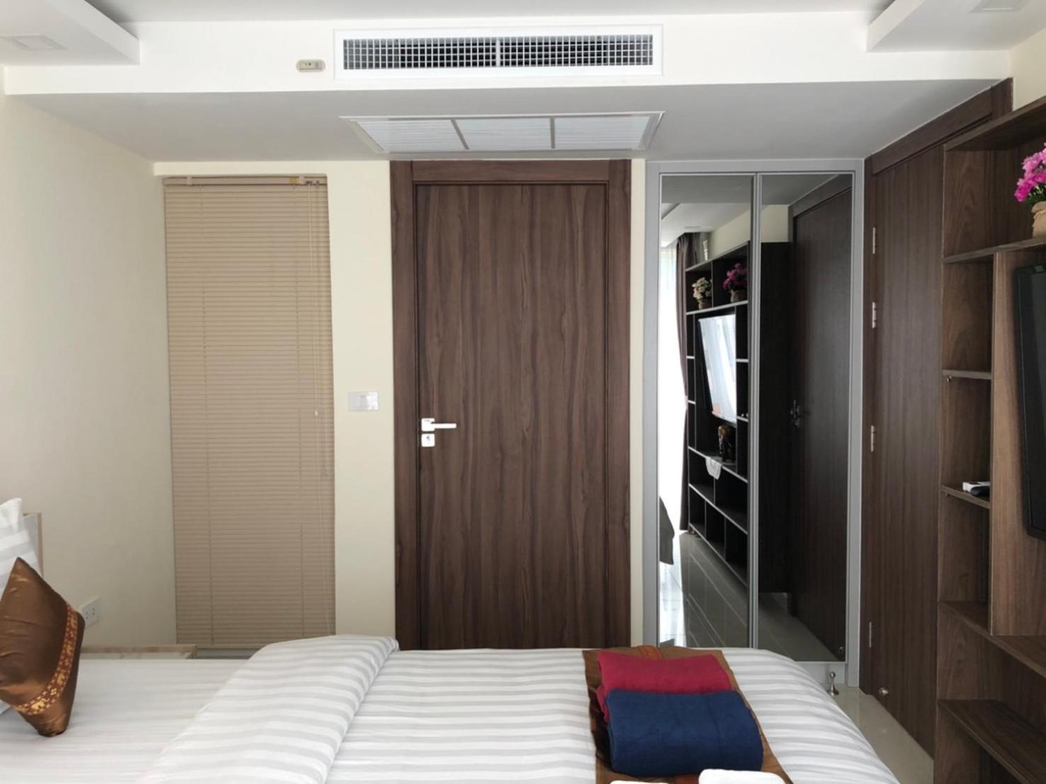 Luxury Business Suits In Grand Avenue By Pattaya City Estates エクステリア 写真