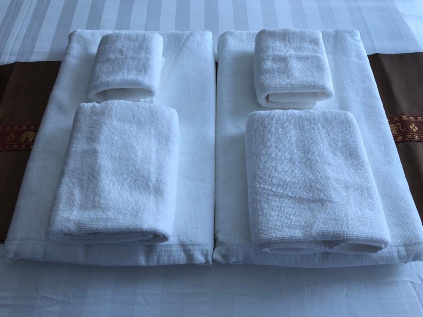 Luxury Business Suits In Grand Avenue By Pattaya City Estates エクステリア 写真