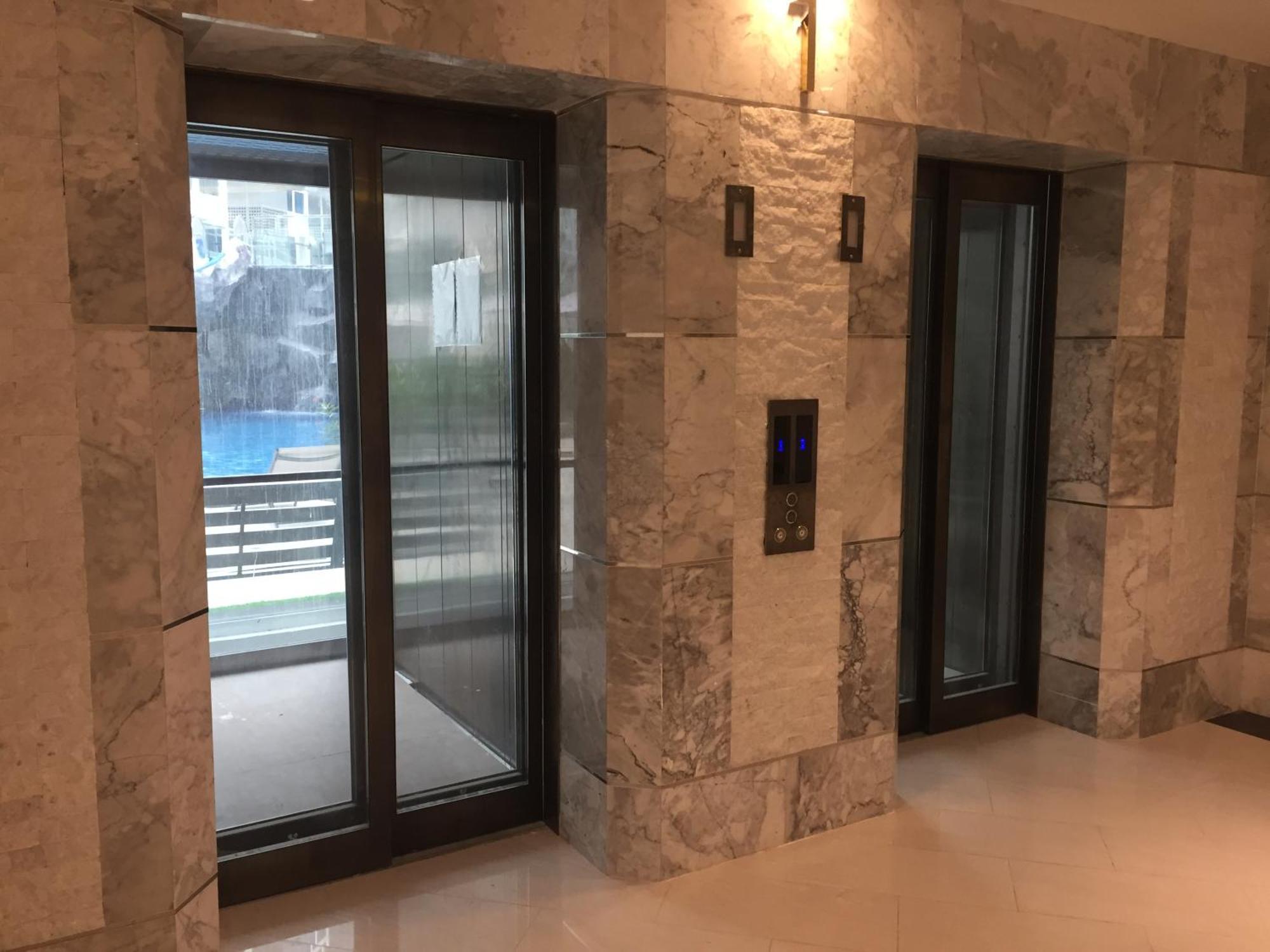 Luxury Business Suits In Grand Avenue By Pattaya City Estates エクステリア 写真