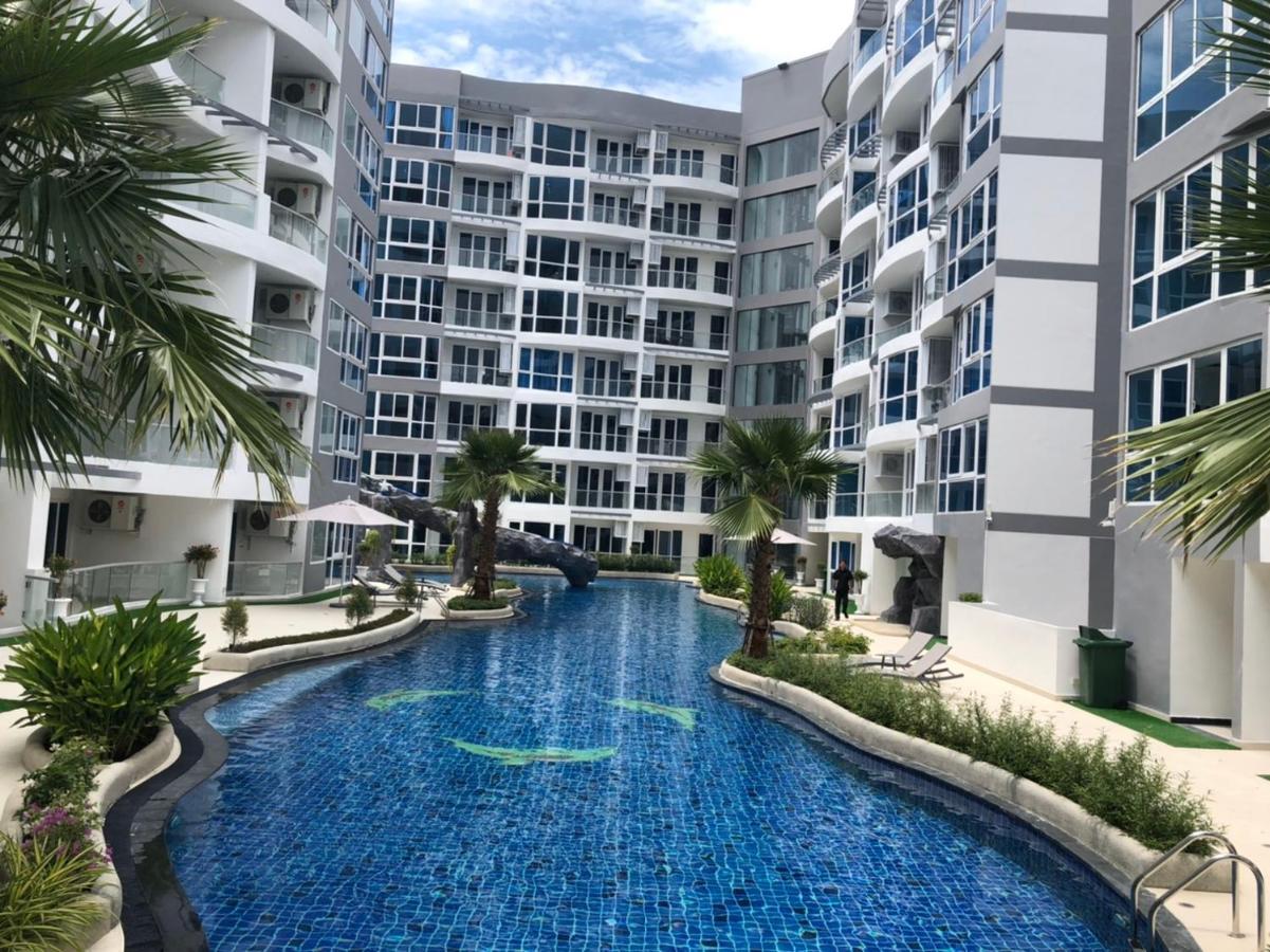 Luxury Business Suits In Grand Avenue By Pattaya City Estates エクステリア 写真