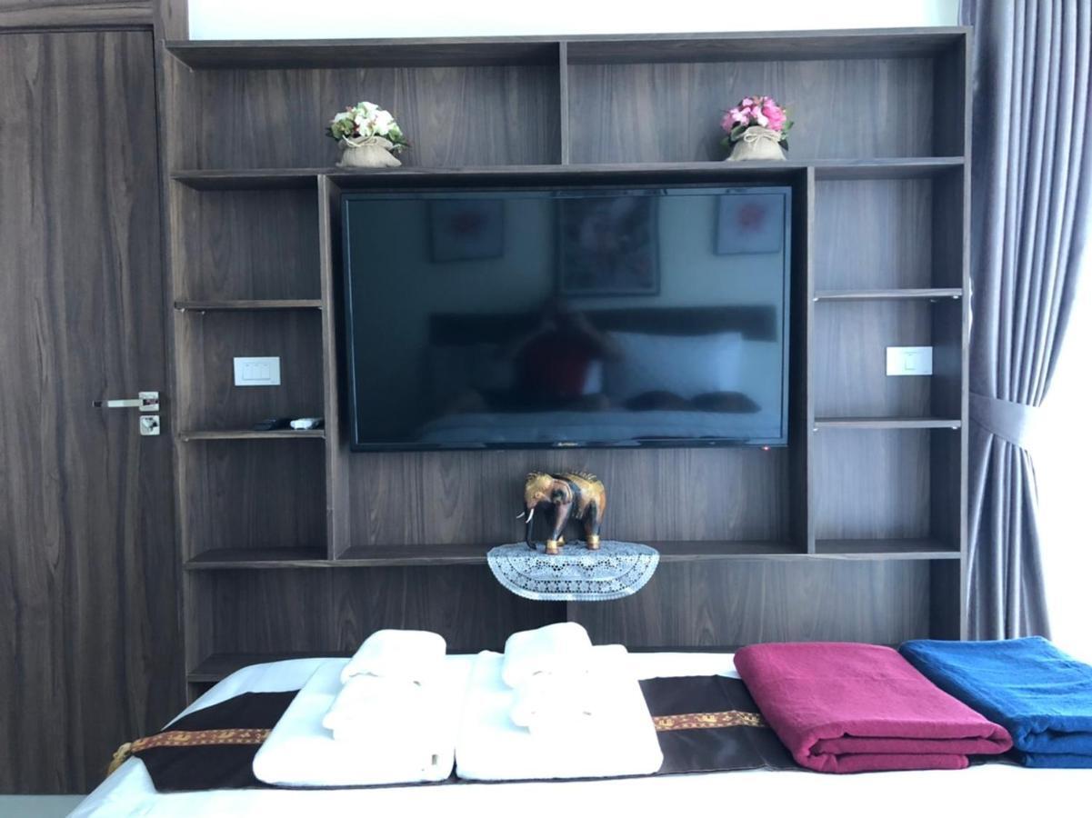Luxury Business Suits In Grand Avenue By Pattaya City Estates エクステリア 写真