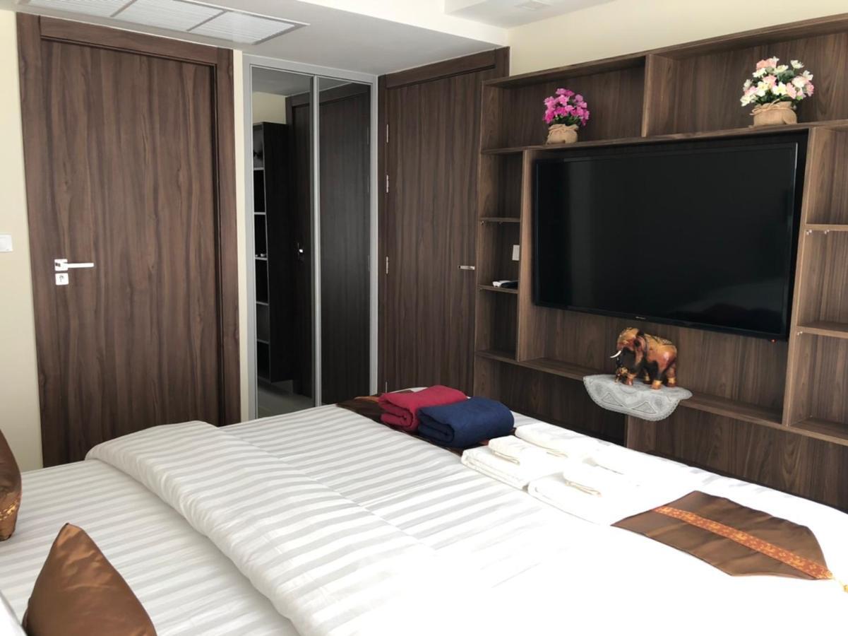 Luxury Business Suits In Grand Avenue By Pattaya City Estates エクステリア 写真